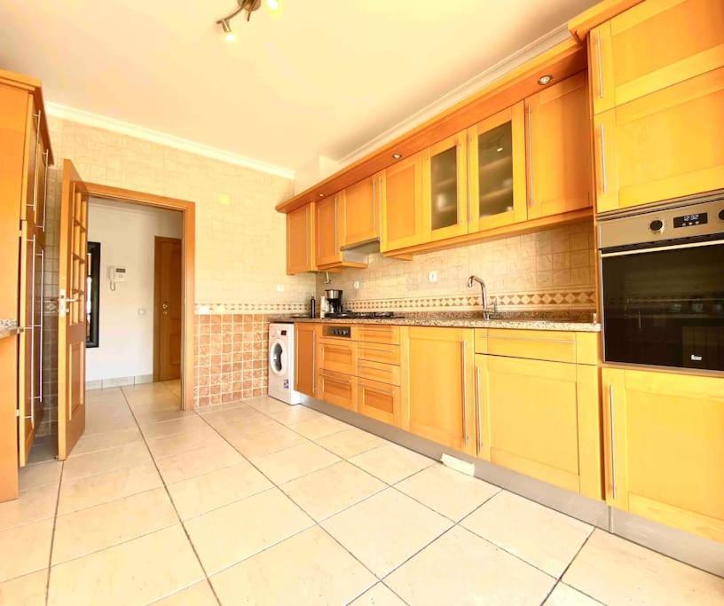 Beachfront Meia Apartment