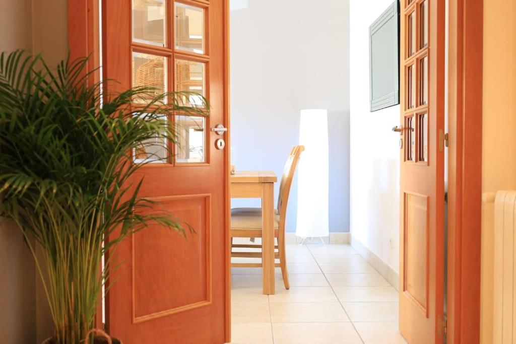 Apartment Beachfront Meia *
